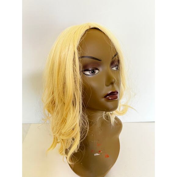 Women’s Short Platinum Blonde Bob Deep Wavy Wig Shoulder Length Synthetic Hair - Picture 12 of 13